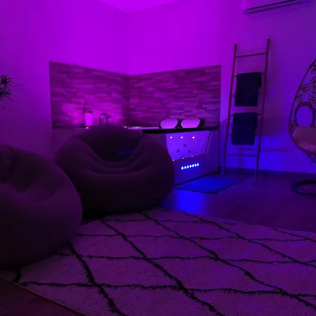 Cosy Jacuzzy Luxe Gare De