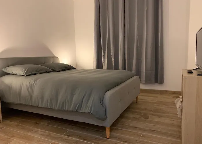 Cosy Jacuzzy Luxe Gare De Тулон